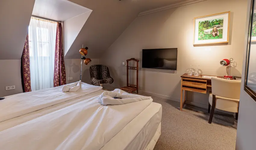 Barka Galria Hotel s tterem Tllya - Karcsony