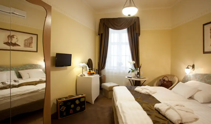 Barokk Hotel Promend Gyr - Karcsony - teljes elrefizetssel