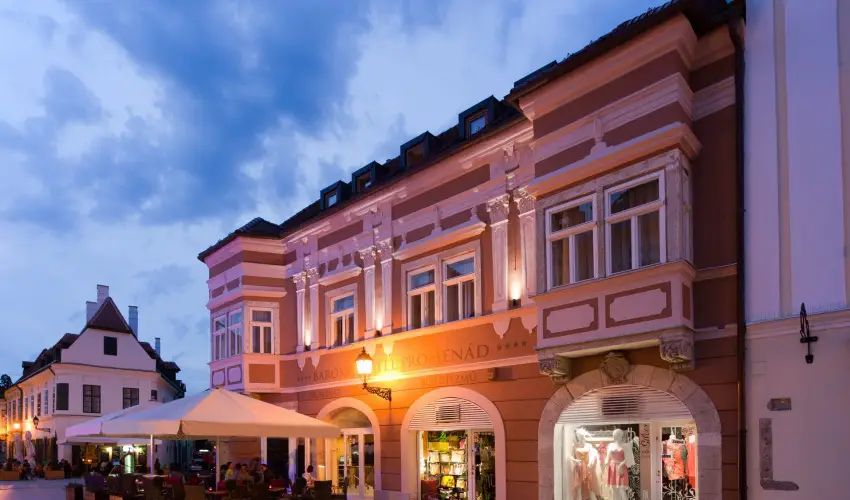 Barokk Hotel Promend Gyr - Karcsony - teljes elrefizetssel