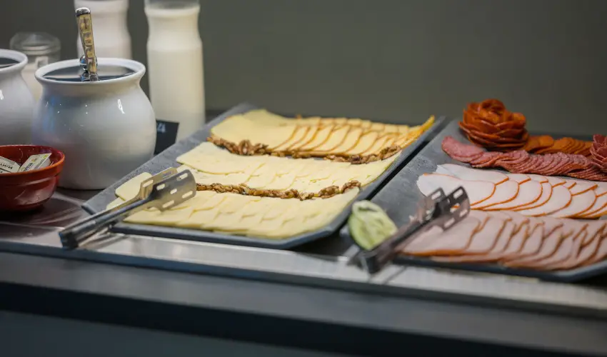 Baross City Hotel Budapest - Karcsony - teljes elrefizetssel