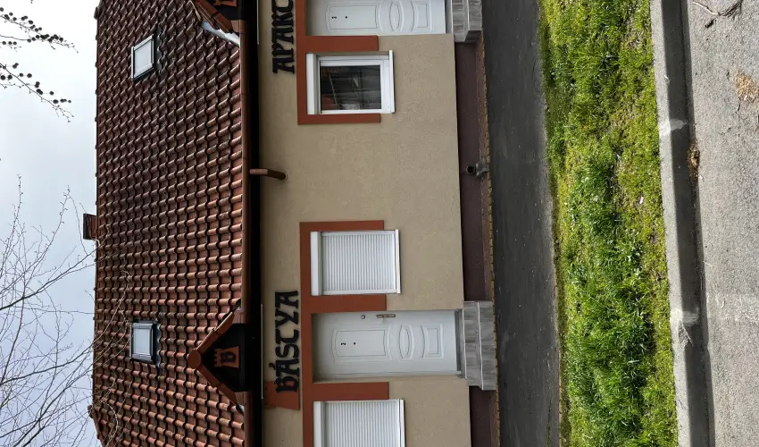 Bstya Apartman Sikls - Karcsony (min. 2 j)