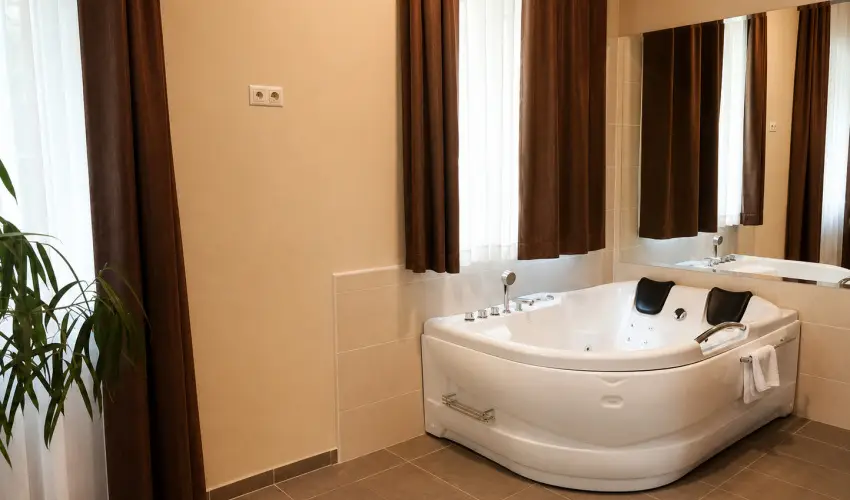 Batthy�ny Kast�lysz�ll� Zalacs�ny - Kellemes Kar�csonyi Wellness