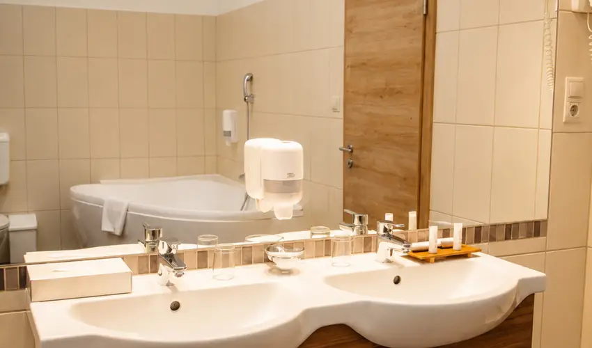 Batthy�ny Kast�lysz�ll� Zalacs�ny - Kellemes Kar�csonyi Wellness