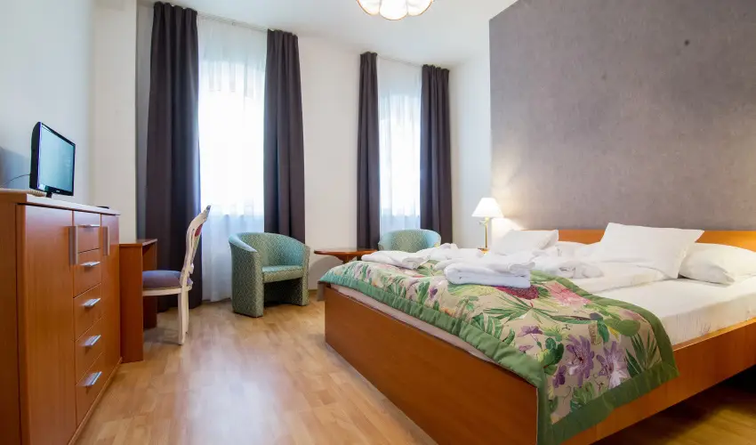 Batthyny Kria Zalacsny - Karcsony