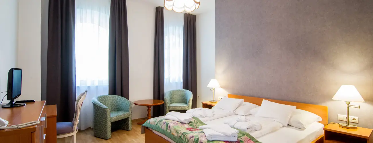 Batthyny Kria Zalacsny - Karcsony (min. 3 j)