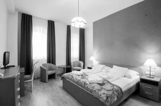 Batthyny Kria - Karcsony