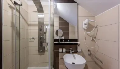 Bazilika alatti Panzi Esztergom