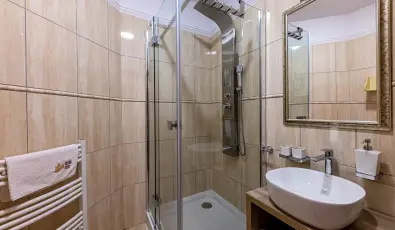 Bazilika alatti Panzi Esztergom