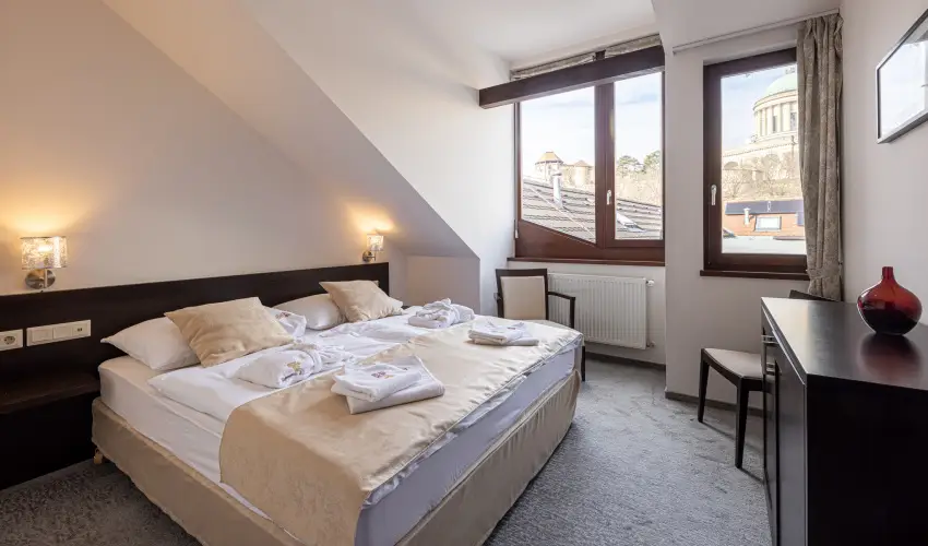 Bazilika alatti Panzió Esztergom - Karácsony