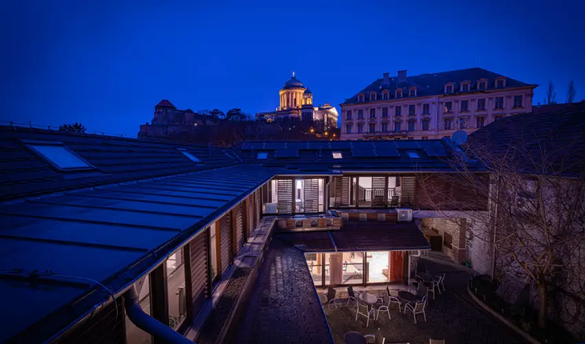 Bazilika alatti Panzió Esztergom - Karácsony