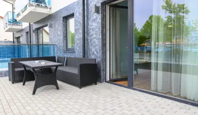 Berill Suites S�rv�r