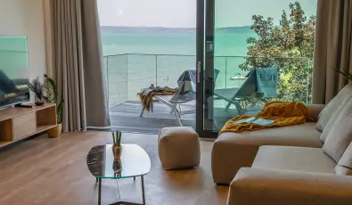 BJ81 Suite Hotel Si�fok