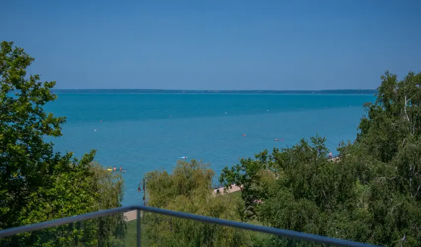 BJ81 Suite Hotel Si�fok - Kar�csony (min. 3 �j)