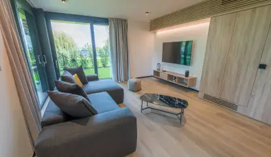 BJ81 Suite Hotel Si�fok