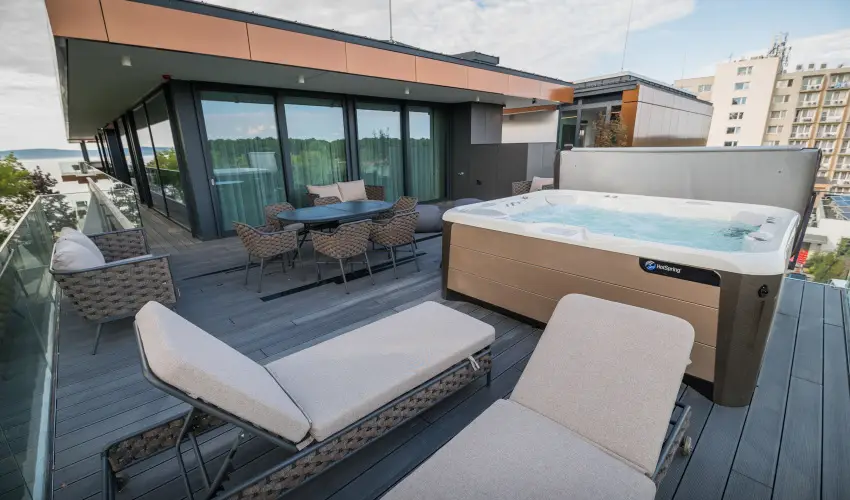 BJ81 Suite Hotel Si�fok - Kar�csony (min. 3 �j)