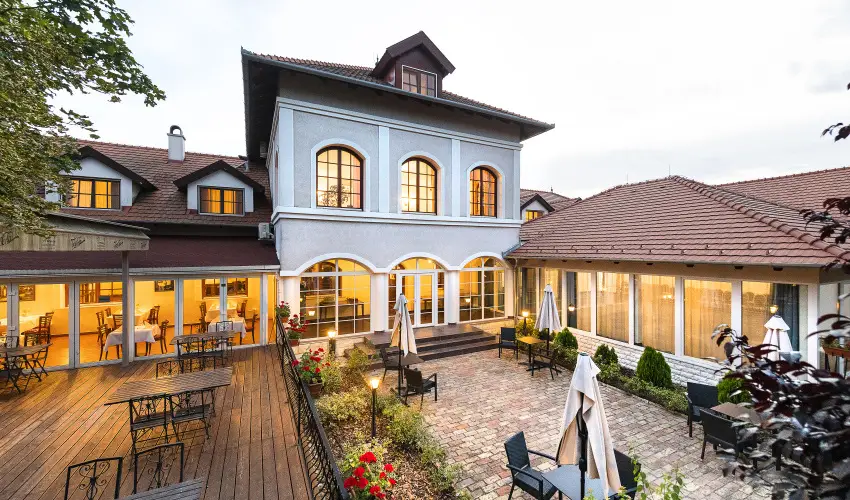 Bodrogi K�ria Wellness Hotel In�rcs - Kar�csony