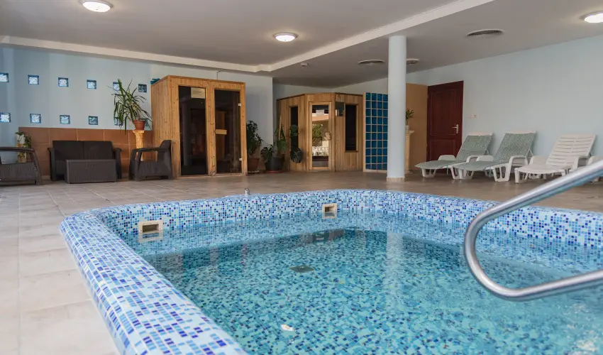 Boni Csal�di Wellness Hotel Zalakaros - Kar�csony (min. 2 �j)