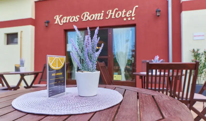 Boni Csal�di Wellness Hotel Zalakaros - Kar�csony (min. 2 �j)