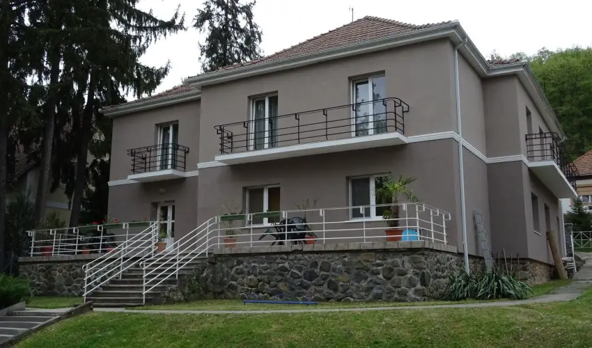 Borka Panzi Pardfrd - Karcsony