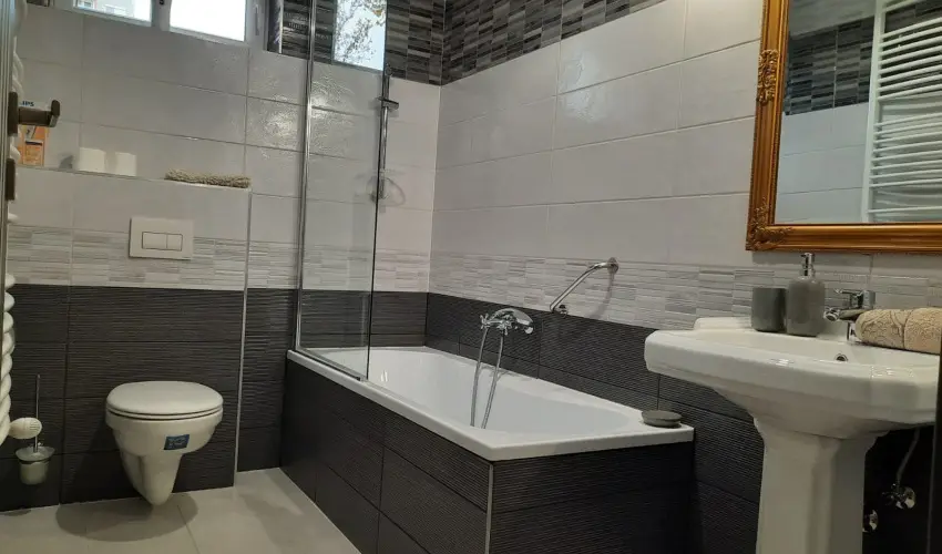 Borostyn Szllshely Debrecen - Karcsony