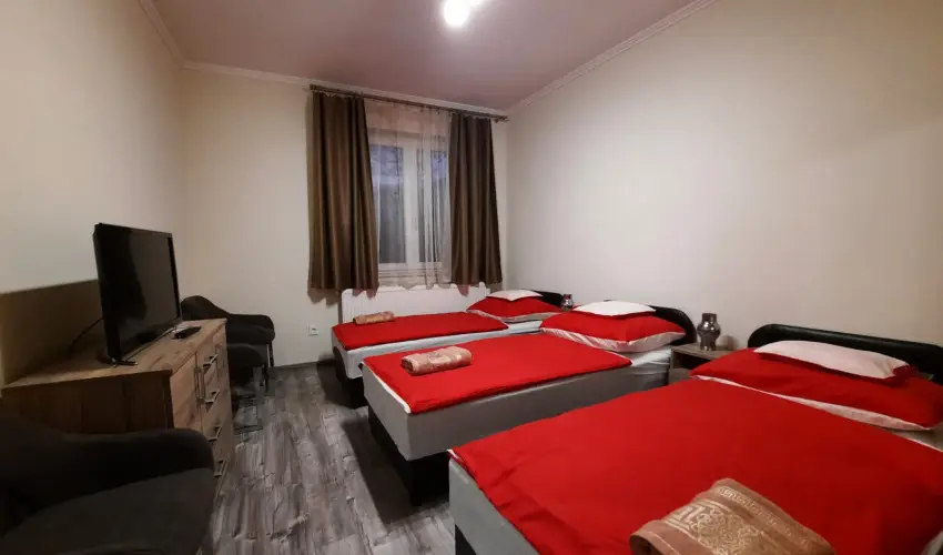 Borostyn Szllshely Debrecen - Karcsony