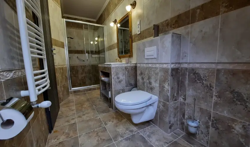 Borostyn Szllshely Debrecen - Karcsony