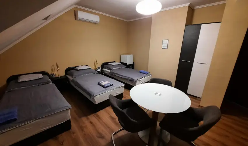 Borostyn Szllshely Debrecen - Karcsony