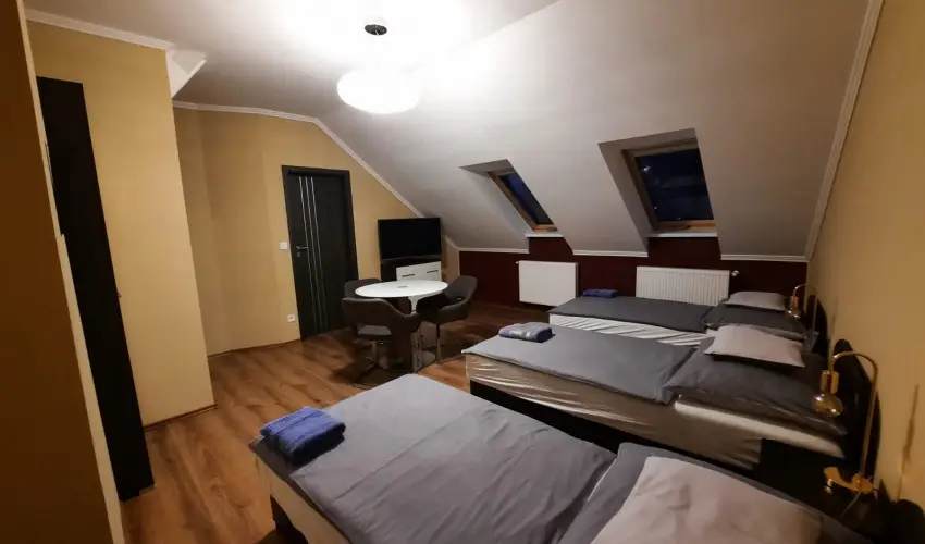 Borostyn Szllshely Debrecen - Karcsony