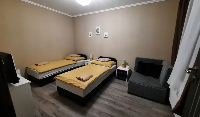 Borostyn Szllshely Debrecen - Karcsony