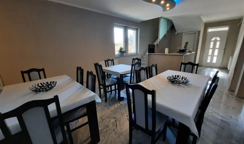 Borostyn Szllshely Debrecen - Karcsony