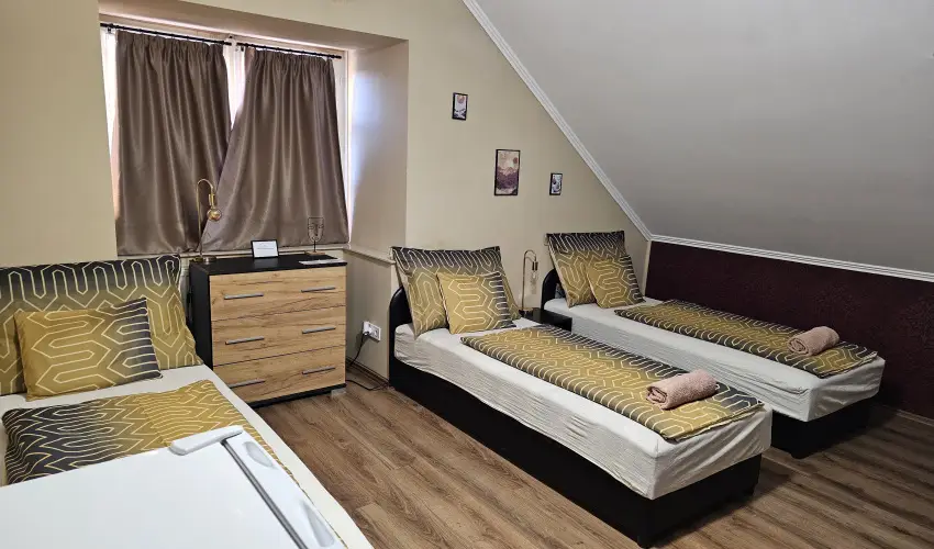 Borostyn Szllshely Debrecen - Karcsony