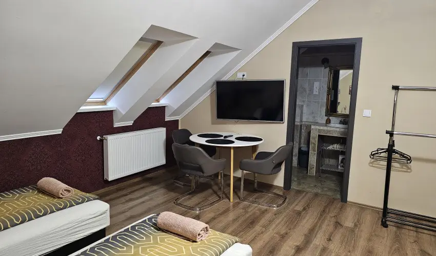 Borostyn Szllshely Debrecen - Karcsony