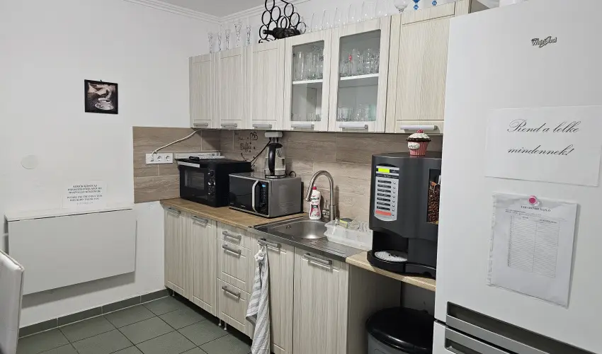 Borostyn Szllshely Debrecen - Karcsony