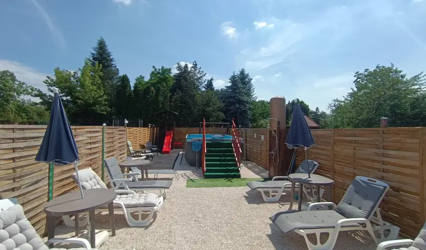 Borostyn Szllshely Debrecen - Karcsony