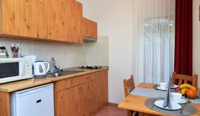 Brigitte Apartman Bk, Bkfrd