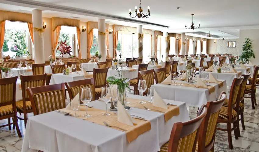 Calimbra Konferencia & Wellness Hotel Miskolctapolca - Karcsony (min. 2 j)