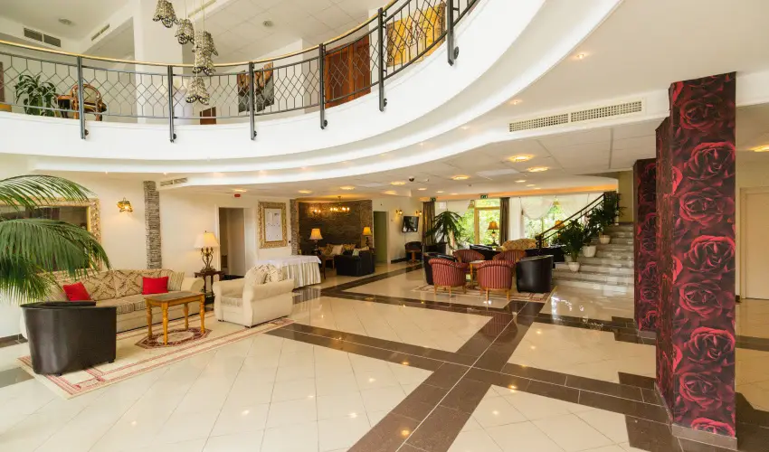 Calimbra Konferencia & Wellness Hotel Miskolctapolca - Karcsony (min. 2 j)