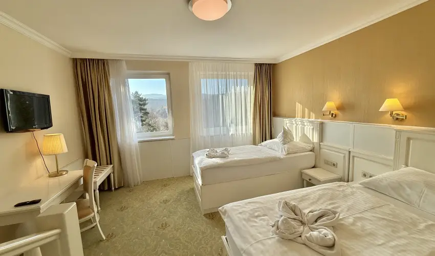 Calimbra Konferencia & Wellness Hotel Miskolctapolca - Karcsony (min. 2 j)