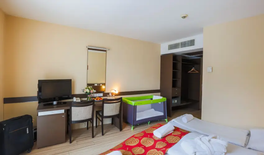 CE Plaza Hotel Sifok - Varzslatos karcsony s nnepek kztt (min. 2 j)