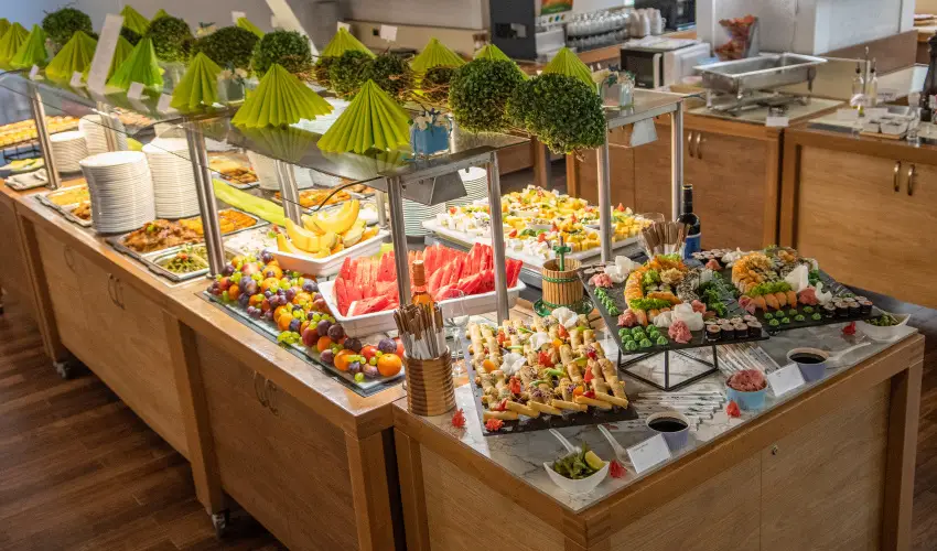 CE Plaza Hotel Sifok - Varzslatos karcsony s nnepek kztt (min. 2 j)