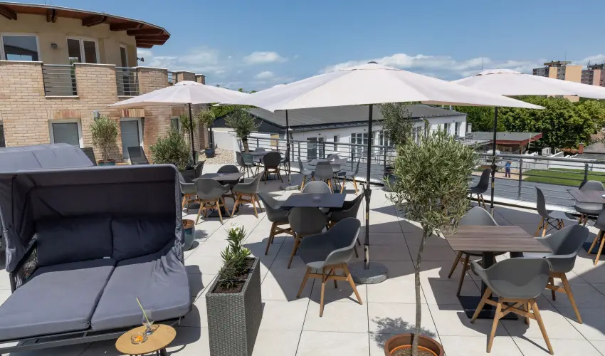 CE Plaza Hotel Sifok - Varzslatos karcsony s nnepek kztt (min. 2 j)