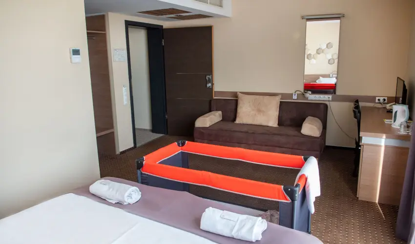 CE Plaza Hotel Sifok - Varzslatos karcsony s nnepek kztt (min. 2 j)