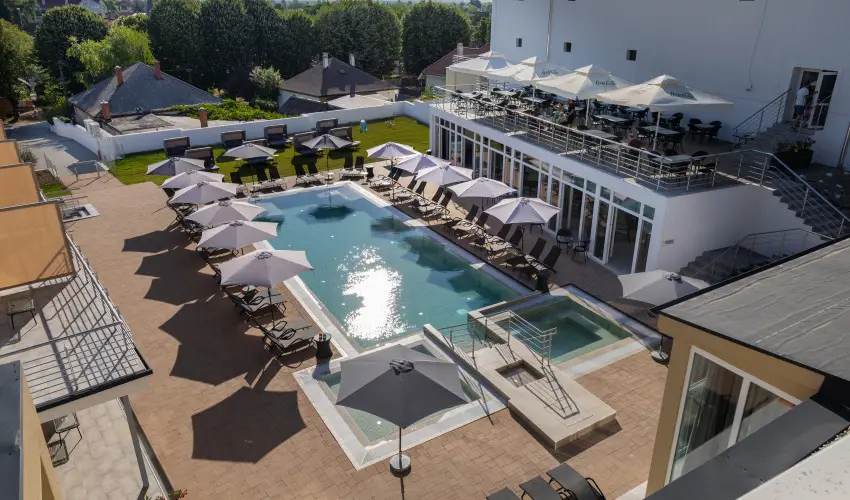 CE Plaza Hotel Sifok - Varzslatos karcsony s nnepek kztt (min. 2 j)