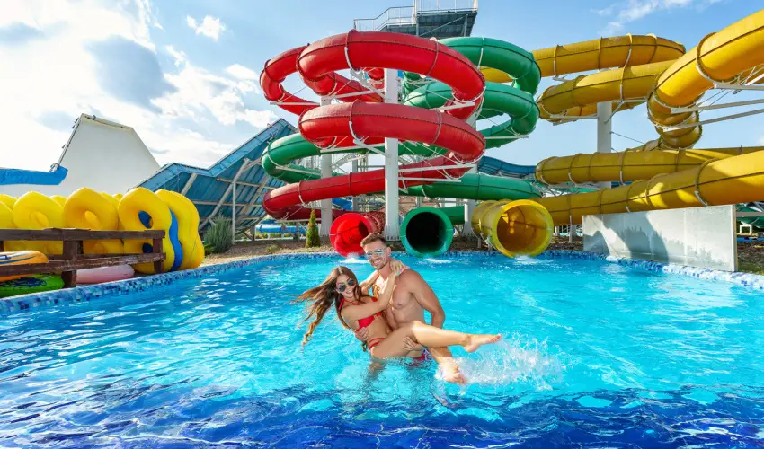 Cegldfrd Apartmanpark s Kemping Cegld - Karcsony (min. 2 j)