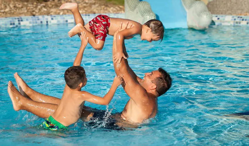 Cegldfrd Apartmanpark s Kemping Cegld - Karcsony (min. 2 j)