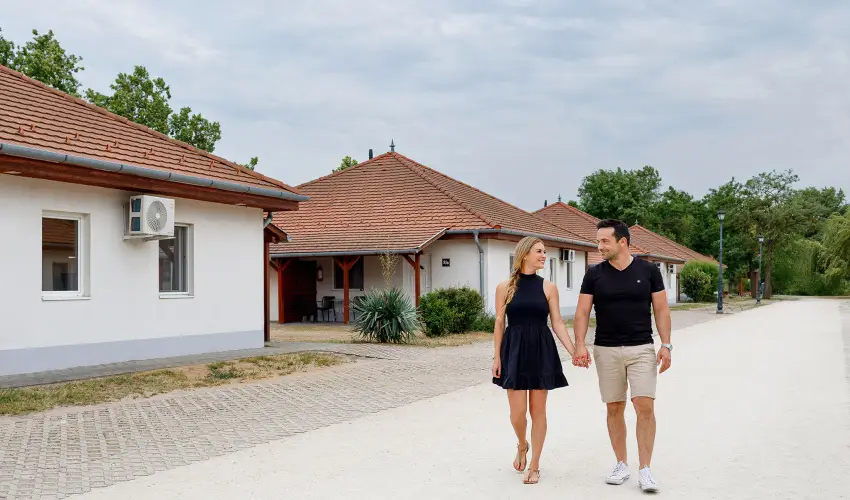 Cegldfrd Apartmanpark s Kemping Cegld - Karcsony (min. 2 j)