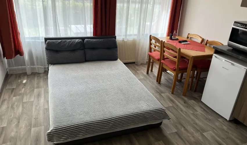 Centroom Apartman Dunafldvr - Karcsony