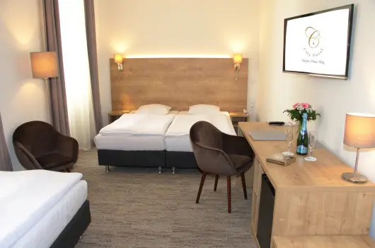 City Hotel Ring - Karcsony (min. 2 j)