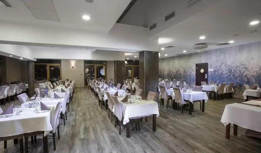 Colosseum Wellness Hotel Mrahalom - Karcsony s tli sznet (min. 3 j)