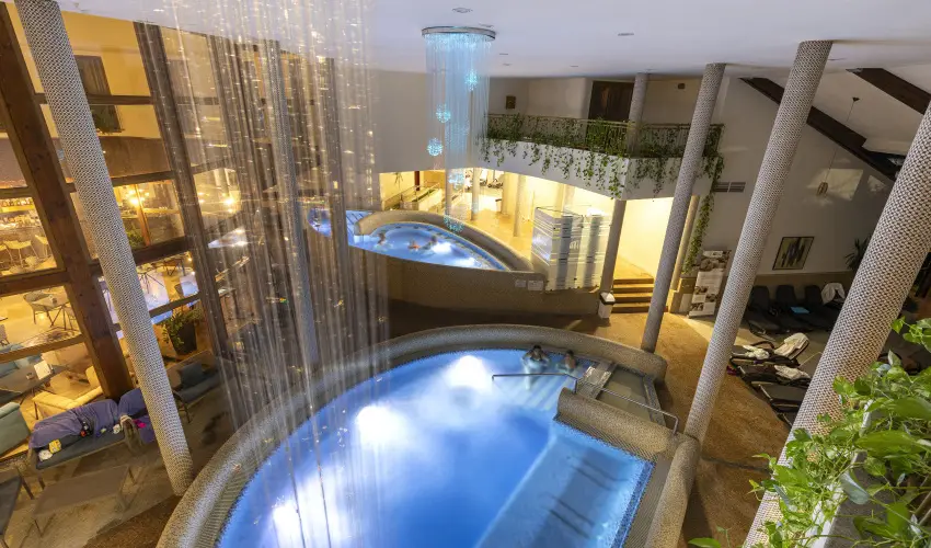 Colosseum Wellness Hotel Mrahalom - Karcsony s tli sznet (min. 3 j)